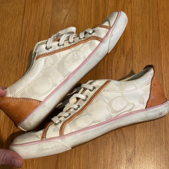 Coach white C Barrett Sneakers - Picture 3 of 8